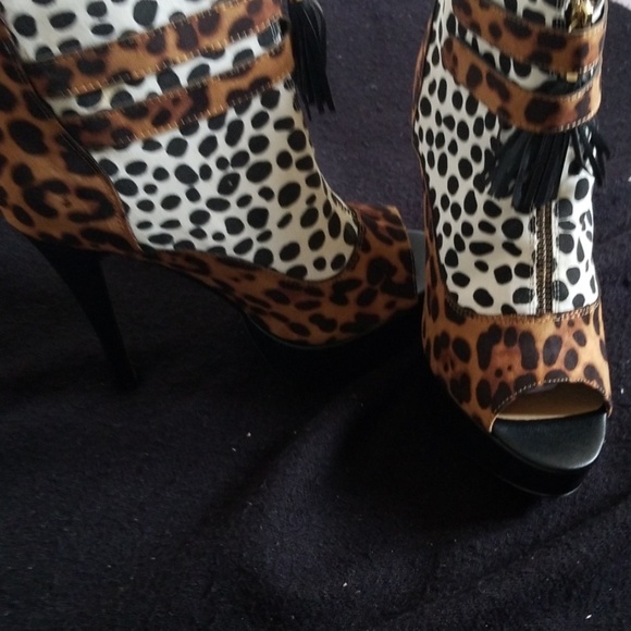 Stilleto boots - Picture 4 of 5